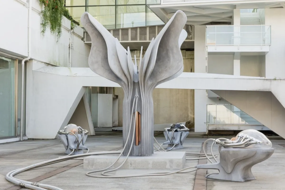 Londra’nın Kalbinde 7 Haftalık Açık Hava Sergisi: Fatoş Üstek ile Frieze Sculpture 2026’yı Konuştuk