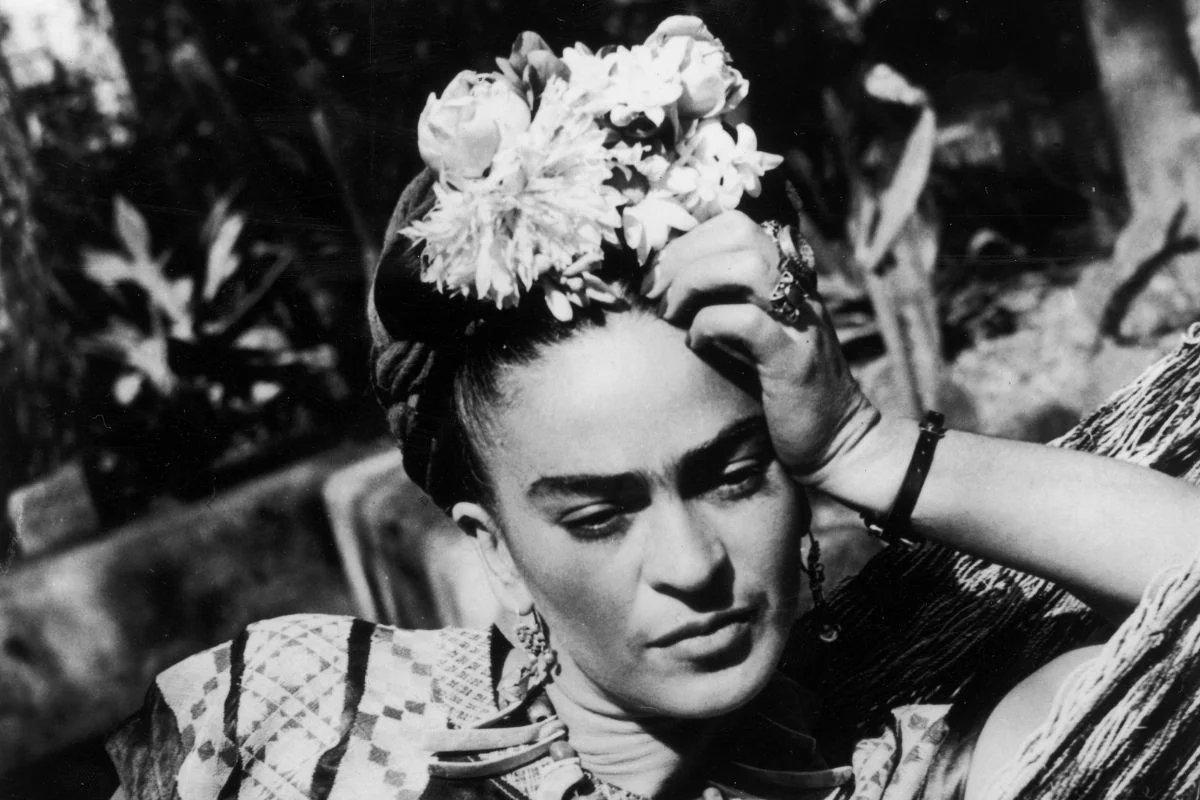 Acıyı Sanata Dönüştüren Bir Kadın: Frida Kahlo